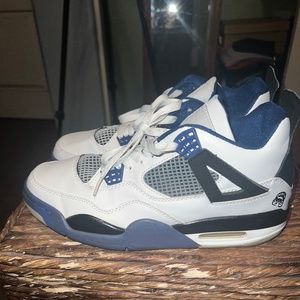 Air Jordan 4 Retro blue size 11